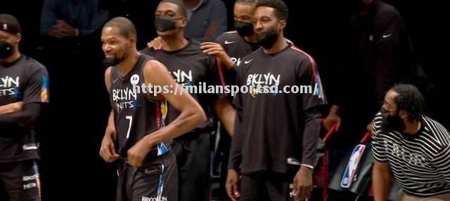 NBA常规赛收官，各队实力对决引发球迷热议